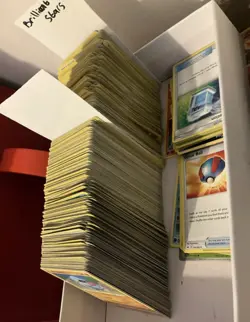 Pokemon TCG Vintage/Modern Vintage 100 Card Bundle No Energy's No Duplicates - Image 3