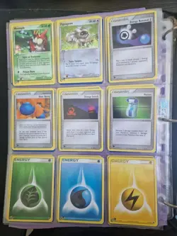 Pokemon Ruby & Sapphire bundle (28 cards, 27 unique!) - Image 3