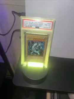 2002 YU-GI-OH! PROMO BPT-COLLECTOR'S TINS #003 BLUE-EYES WHITE DRAGON PSA 8 - Image 3