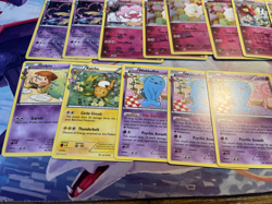 2016 Pokemon Generations Radiant Collection Holo/Non-Holo Lot of 21 Cards - Image 2