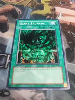 Yu Gi Oh! Giant Trunade SD5 EN021 SD5 1st Edition Regular - Image 1