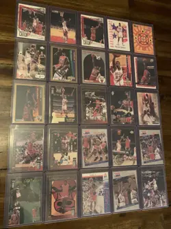 Huge Michael Jordan Card Lot (122 Cards) - 90s Inserts, Base, Bulls All unique - Image 2