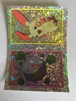 STICKER POKEMON HOLO FOIL N°311 PLUSLE N°109 KOFFING MERLIN TOPPS SERIE 2005 - Image 1