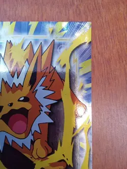 2000 Topps Pokemon TV Animation Edition Series 3 Silver Foil Jolteon #135 - Image 3