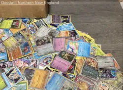 2.5LB Lot of Various Mixed Assorted Pokemon Cards TCG CCG Trading Cards - Image 3