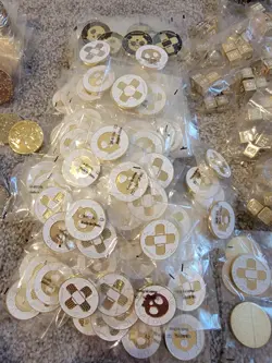 Huge Lot Of Pokemon Metal Dice, Coins, And Condition Markers. - Image 3