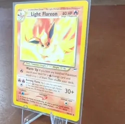 Pokemon 2000 Neo Destiny Light Flareon Uncommon Unlimited #46/105 80 HP - Image 2