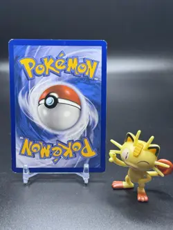 Pokemon Center Lady 68/83 Pokemon Generations Reverse Holo - LP - Image 2