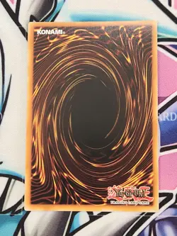 YUGIOH Dark Magician YGLD-ENB02 Ultra Rare 1ST EDITION - Image 2