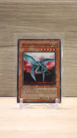 YU-GI-OH! Different Dimension Dragon DR1-EN177 Holo - Image 1