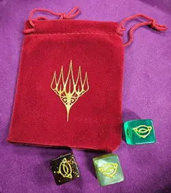 Magic the Gathering Lord of the Rings promo Dice Bag & Set of 3 D6 dice, new - Image 1