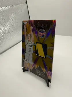 2024 Panini Select WNBA - Sparks Katie Lou Samuelson #13 Gold Prizm /10 (MEM) - Image 2
