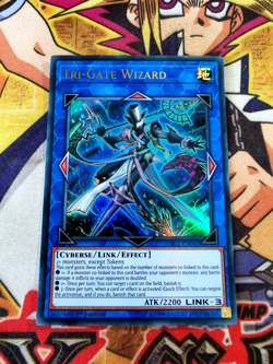 Tri-Gate Wizard sdcl-en042 1st Edition (NM/VLP) Ultra Rare Yu-Gi-Oh! - Image 1