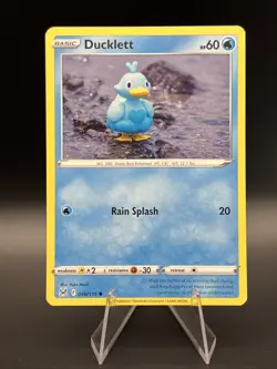 Ducklett 046/196 Common Lost Origin Yuki Mori Pokemon NM - Image 1