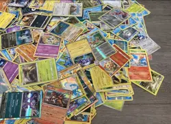 2.5LB Lot of Various Assorted Pokemon Cards TCG CCG Trading Cards - Image 4