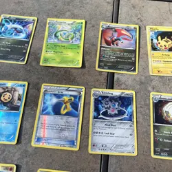 Lot of 31 Pokemon Holo and Reverse Holo Cards LP Condition - Image 3