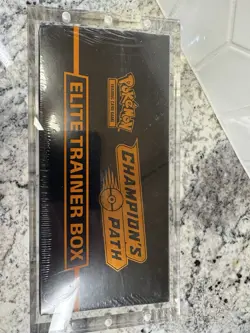 Pokemon TCG Champion's Path ETB Elite Trainer Box Sealed In Acrylic Case 820650805455 - Image 2