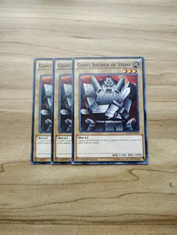 Yu-Gi-Oh! - Giant Soldier Of Stone 3X - Full Playset - Image 1