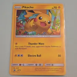 The Pokemon Company Pikachu SM76 Sun & Moon Promo Holo 2017 Basic 70 HP - Image 1
