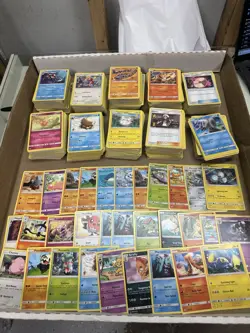 1000 Sun and Moon era pokemon cards lot c/uc Fairy type, 2016-2019 collection - Image 1