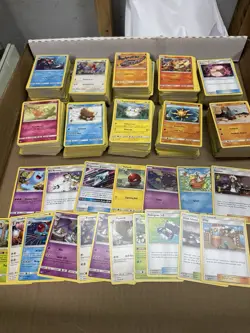 1000 Sun and Moon era pokemon cards lot c/uc Fairy type, 2016-2019 collection - Image 4