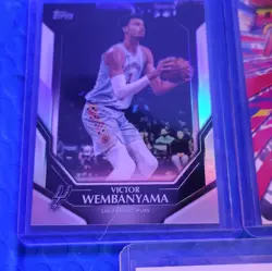 Topps Victor Wembanyama Spurs 2024-25 Power Players #PP-15 NBA-7 #195 - 3 - Image 3