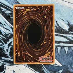 Yugioh Blue-Eyes White Dragon LOB-EN001 Ultra Rare 25th Anniversary NM - Image 4