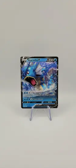 Pokemon TCG: Gyarados V 028/203 Ultra Rare - Evolving Skies - NM - Image 2