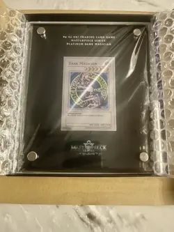 Yu-Gi-Oh! Masterpiece Series Platinum Dark Magician Silver EU Version - Image 1