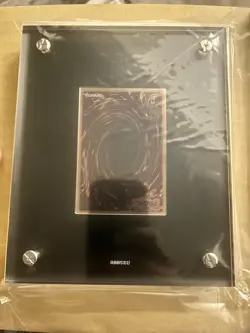 Yu-Gi-Oh! Masterpiece Series Platinum Dark Magician Silver EU Version - Image 3
