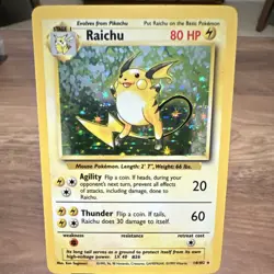 Raichu 14/102 Base Set Holo Rare 1999 80 HP Stage 1 English Unlimited - Image 1