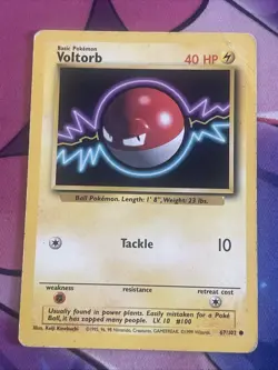 Voltorb 67/102 Base Set Unlimited Pokemon 1999 - HP/DMG - Image 1