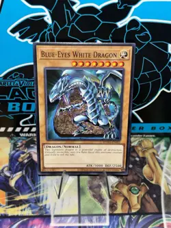 Yugioh! 3x Blue-Eyes White Dragon SDWD-EN002 Common - Image 1
