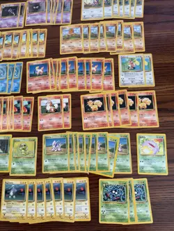 Pokemon TCG Base Set Lot of 160+ Cards WOTC, Pikachu, Charmander, Bulbasaur + - Image 3
