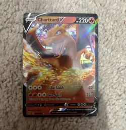 Pokemon TCG Charizard V 019/185 Vivid Voltage Holo Rare Holo V EN 220 HP - Image 1