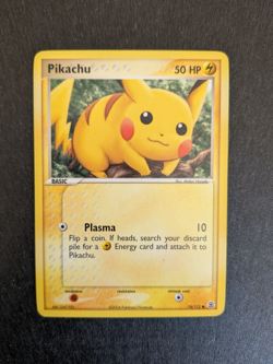 Pikachu 74/112 Firered & Leafgreen Regular Pokemon Card 2004 NM - Image 1