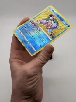 Radiant Blastoise 018/078 Pokemon GO Holo NM - Image 4