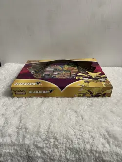 Brand New Alakazam V Box Trading Card Game 820650807480 - Image 3