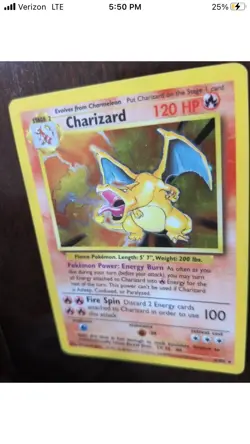 Charizard 4/102 Base Set Holo - Image 3