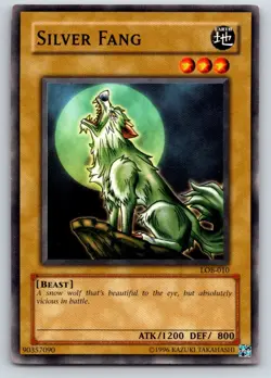 Silver Fang LOB-EN010 Legend of Blue Eyes White Dragon Yu-Gi-Oh NM - Image 1