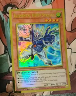 Yu-Gi-Oh! Maximum Gold Premium Elemental HERO Stratos Alt Art MAGO-EN004- NM - Image 1