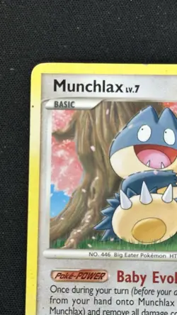Munchlax 68/100 Common Majestic Dawn Pokemon Lightly Played - Image 2
