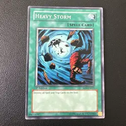 Heavy Storm - SD3-EN021 - LP - Common - 1st ed - Yugioh - Image 1