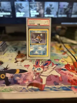Pokemon TCG 2000 Pokemon Rocket Squirtle 1st Edition PSA 8 - Image 1