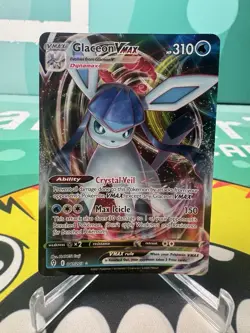 Pokemon TCG Glaceon VMAX Holo Ultra Rare Card Evolving Skies 041/203 - Image 1