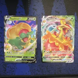Pokemon Fusion Strike Appletun V , Battle Styles Flapple VMax lot NM - Image 1