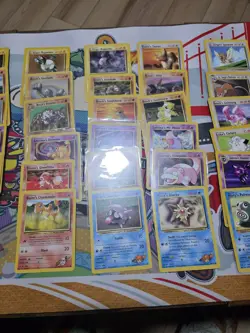 VINTAGE Pokemon Gym Heroes 100 Card Common Uncommon Rare Set - Image 4