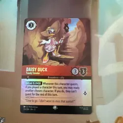 Daisy Duck - Trendy Traveler 216/204 Epic Foil Wilds Unknown NM Disney Lorcana - Image 1