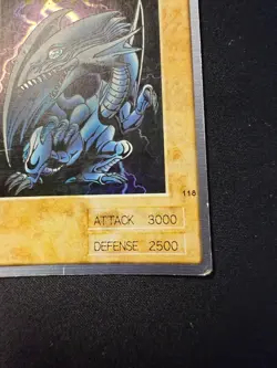 Yu-Gi-Oh Original Blue Eyes White Dragon Bandai English Version - Image 3