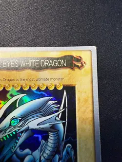Yu-Gi-Oh Original Blue Eyes White Dragon Bandai English Version - Image 4